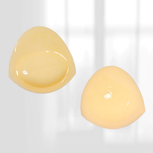 Coussinet de soutien-gorge double face sans couture sexy Offre Spéciale avec patch invisible plié épaissi pour maillot de bain - Product Image 4