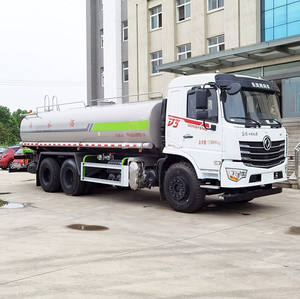 Camión Cisterna de Agua Personalizado CLW Dongfeng 6x4 290HP, Vehículo de Riego con Lavado a Alta Presión para Operaciones de Saneamiento Urbano - Product Image 2