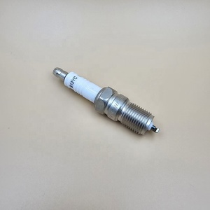 Bougie d'allumage de moto de qualité supérieure en gros RC12YC P10Y BL15Y pour pièces de moteur de moto - Product Image 4