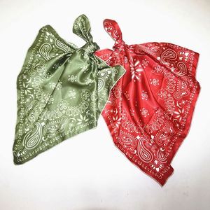 Pañuelo de Seda Satinada con Impresión Digital Personalizada, 90*90 cm, Pañuelos Cuadrados de Seda Satinada con Logotipo Personalizado - Product Image 4