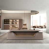 Scrivania Direzionale Moderna di Lusso in Legno, Dimensioni Personalizzabili con Luce LED e Cassetto con Serratura a Codice
