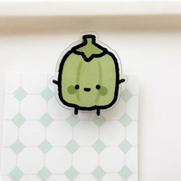 Mini pince en acrylique PP personnalisable, breloque en époxy acrylique PP mignonne sur mesure pour la décoration de la maison, du bureau ou de la boutique