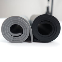 Tapis d'alimentation en silicone de qualité alimentaire de couleur unie, napperon antidérapant facile à nettoyer et étanche pour bols de chien et chat, logo personnalisé