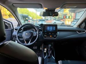 Auto Usado de <span class=keywords><strong>Segunda</strong></span> <span class=keywords><strong>Mano</strong></span>, <span class=keywords><strong>Toyota</strong></span> <span class=keywords><strong>Corolla</strong></span> <span class=keywords><strong>2021</strong></span>, 1.2T Turbo S-CVT, Sedán Automático Elite con Techo Corredizo, Pantalla Táctil, TPMS, Cámara Trasera - Product Image 6