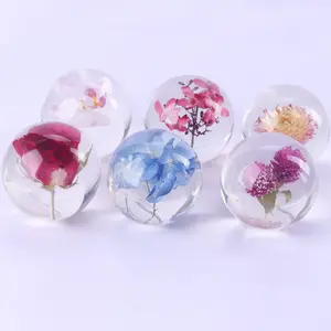 China source supplier of resin ball with flower inside clear solid epoxy resin ball