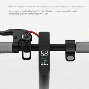 Monopattino Elettrico Pieghevole Leggero da 8 Pollici per Adulti, 30km/h, in Lega di Alluminio, Portatile, Carico Massimo 120kg, per Spostamenti Urbani - Product Image 4