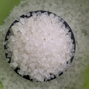 Resina LLDPE Grado Película, Materia Prima Plástica, Gránulos LDPE LLDPE para Moldeo por Inyección y Soplado, Botellas, Bolsas, Tuberías, Suministro de Fábrica - Product Image 1