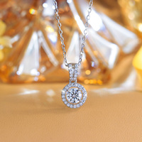 Collier en moissanite ronde testée au diamant, pendentif en moissanite VVS pour mariées, usage quotidien, bijoux en argent sterling 925