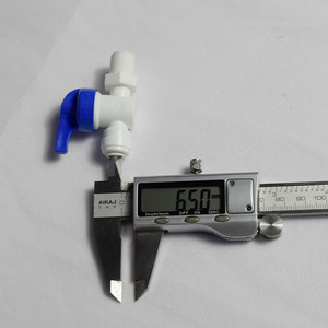 Válvula de bola con rosca externa de 2 puntos, tipo Blue Card, con diámetro de tubo de 1/4 pulgada, conector para purificador de agua - Product Image 1