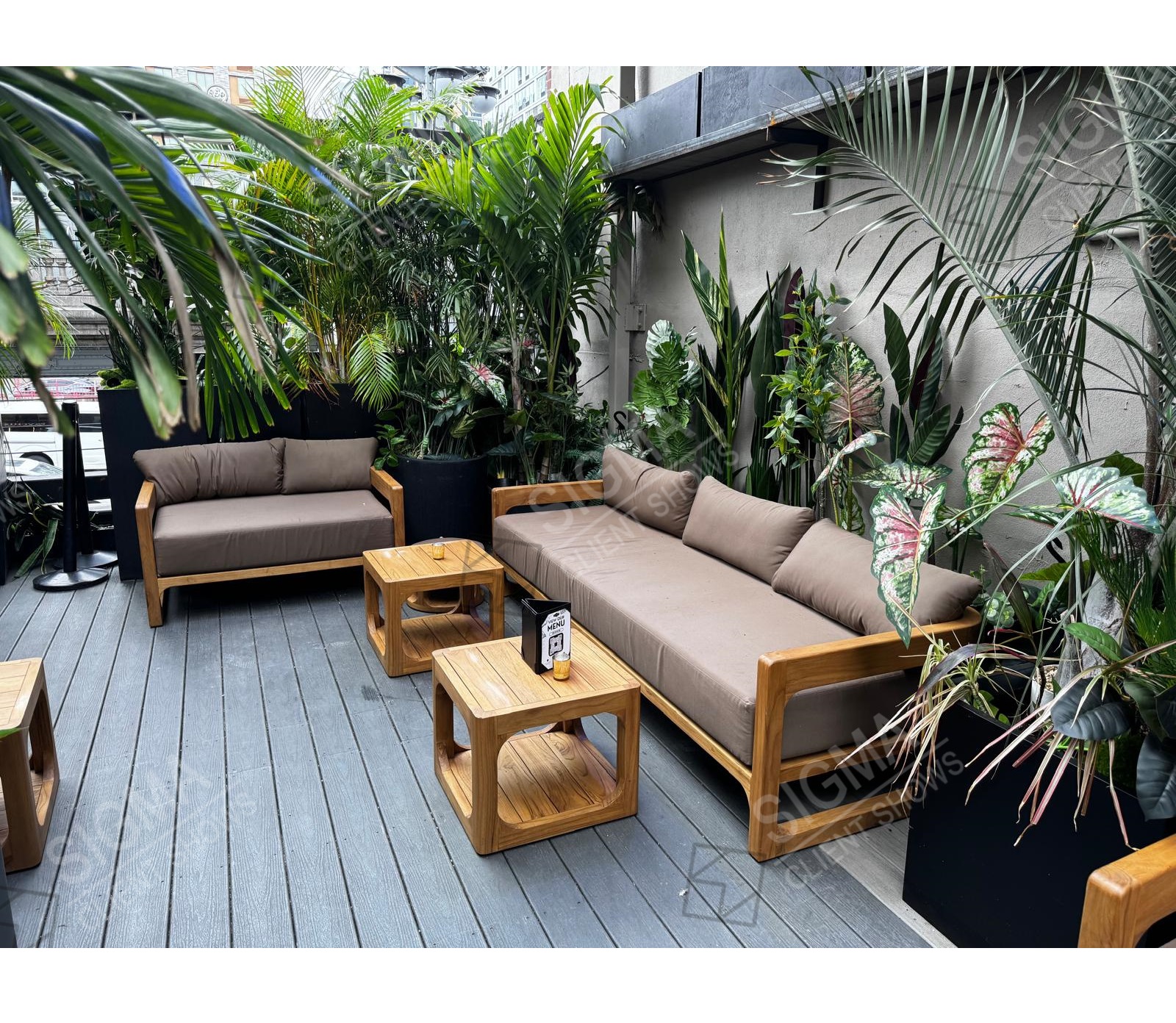 Wooden Outdoor Garden Sofa Sets Customized Outdoor Teak Sofa Curved Modular Sofa Console Tables