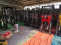 Alat kebugaran mesin Multi fungsi, Model baru kebugaran Gym Pin pilihan beban bahu tekan Lateral naik mesin penerbangan