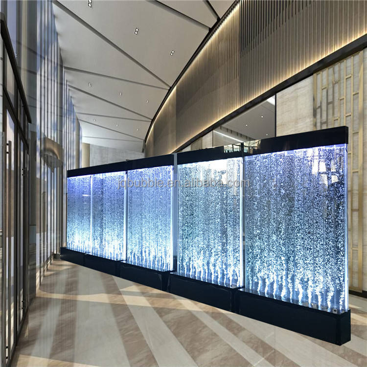 กรอบสีดำ