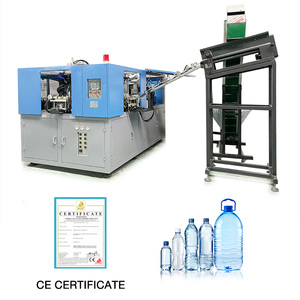 Machine de soufflage servo 2 cavités 2L PET 2200BPH Ruby Infrared 35KW à changement rapide de moule pour eau, jus, huile alimentaire, certifiée CE - Product Image 1