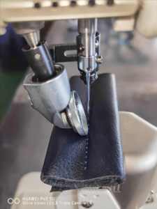 Máquina de Coser Industrial de Alta Resistencia con Puntada de Cadeneta para la Parte Superior de Zapatos con Motor de 750W - Product Image 4