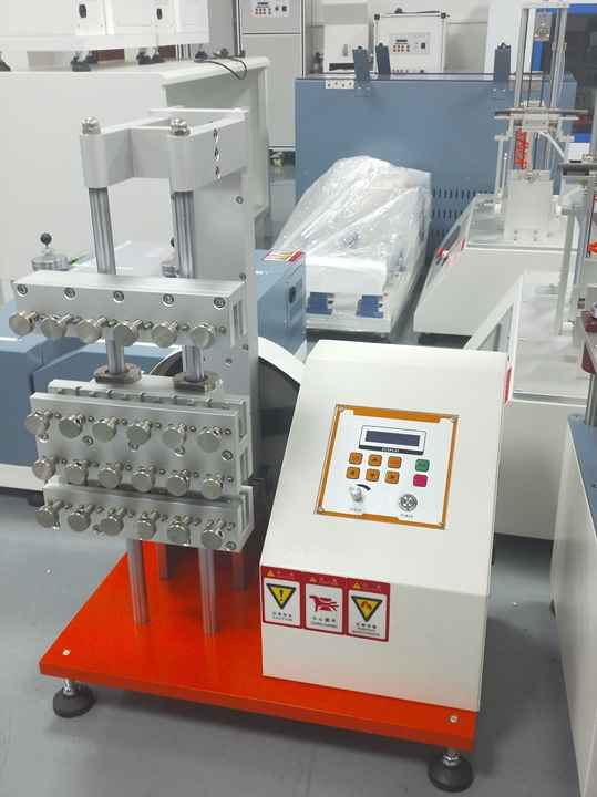 ISO 132 133 ASTM D430 D813 Demattia Flex Cracking Tester Rubber Flexing ...