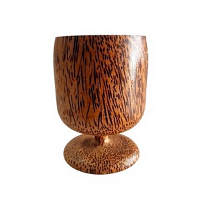 Ensemble de 2 verres à vin en bois modernes, faits à la main, de haute qualité, écologiques, avec mélamine et poterie, pour les cocktails et les fêtes - Product Image 3