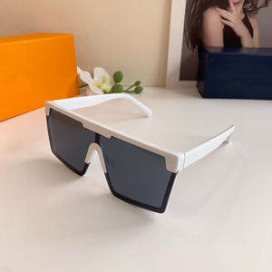 2025 Autorité Rectangulaire Blanc Cadre Bleu Lunettes De Soleil <span class=keywords><strong>Filtre</strong></span> Blu-ray Lunettes Qui Soulage La <span class=keywords><strong>Fatigue</strong></span> Des Yeux Avant L'<span class=keywords><strong>ordinateur</strong></span> - Product Image 3