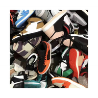 Sepatu Basket Bekas Bermerek Grosir Grade A Ukay-Ukay Pria High Top Sneakers Olahraga Bekas dalam Jumlah Besar