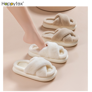 Offre Spéciale hiver mode femmes chaud moelleux confortable fausse fourrure croix <span class=keywords><strong>bande</strong></span> intérieur facile diapositives pantoufles plat fourrure dames bouffée pantoufles - Product Image 3