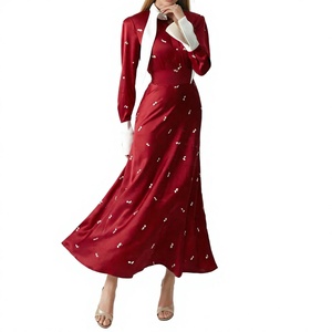 Robe longue imprimée rouge à manches longues, col rabattu, style vintage, formelle et décontractée, idéale pour les vacances - Product Image 4