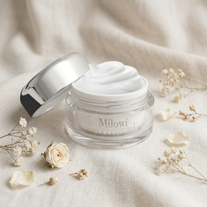 CREMA BLANQUEADORA MILOWI V2 MAGIC RADIANCE 50g Crema Antiarrugas de Aclarado Inmediato para una Piel Hidratada y Radiante - Product Image 1