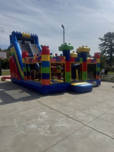 Parc de saut gonflable portable en PVC avec mur d'escalade et toboggans, château gonflable sur le thème des blocs de construction - Product Image 4