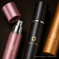 Atomiseur de parfum de voyage portable, flacon pulvérisateur miniature rechargeable, multicolore, logo personnalisé disponible