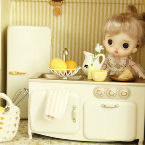Mini Frigorifero in Metallo <span class=keywords><strong>Giocattolo</strong></span> per Bambini, Simulazione di Arredamento per Casa delle Bambole 1:12, Frigorifero in Miniatura per Scene BJD - Product Image 6