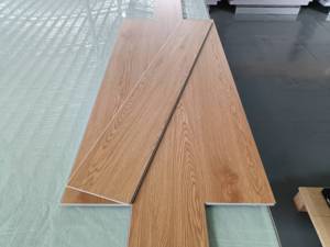 พื้นไวนิล SPC กันน้ำ ทนทานต่อการสึกหรอ หนา 4 มม. 6 มม. 8 มม. ลายไม้หรูหรา LVT LVP - Product Image 6