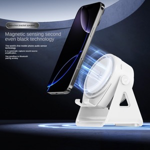 Support de téléphone 3-en-1 rotatif à 360 degrés avec lumière RGB, haut-parleur à <span class=keywords><strong>induction</strong></span> sans fil, haut-parleur audio BT multifonctionnel - Product Image 3
