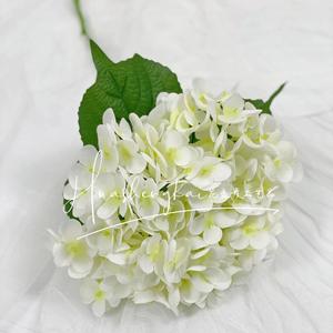 Ramo de Hortensias Artificiales de Seda, Alta Simulación, Decoración para Bodas y Hogar - Product Image 2