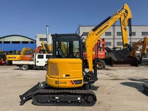 Offre Spéciale – Nouvelle Mini-Excavatrice Compacte sur Chenilles 9035FZTS de Quatre Tonnes, Zéro Balancement Arrière, Puissante et Fiable - Product Image 4