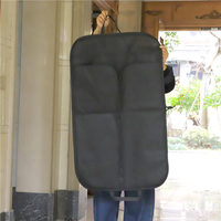 Housse de vêtement réutilisable pliable en non-tissé avec logo personnalisé, poignée de transport portable, sac de rangement pour robe, manteau, vêtements de voyage