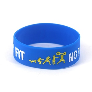 Bracelet en silicone personnalisé Youmigift, bracelet à claquer personnalisé en caoutchouc de silicone, bracelet personnalisé avec une forme unique - Product Image 2
