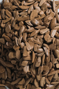 Varilla de madera exótica Kayu Sanai impregnada con extracto de azafrán para rituales tradicionales de incienso aromático No 53 - Product Image 6