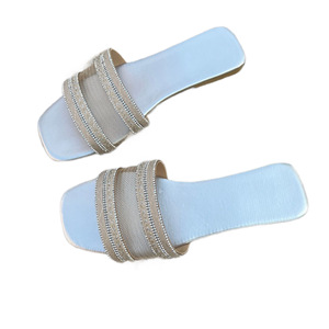 Sandalias Planas de Una Tira con Pedrería y Malla Negra para Mujer, Cómodas para Uso Diario, Casual y al Aire Libre - Product Image 1