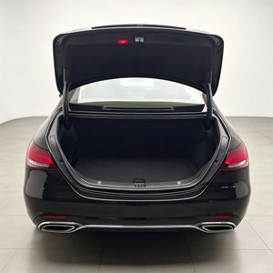 Mercedes <span class=keywords><strong>Benz</strong></span> Clase <span class=keywords><strong>E</strong></span> E260L 2023 Usado, Sedán de Lujo 2.0T, Volante a la Izquierda, Automático, Vehículo Premium para Exportación Global - Product Image 6