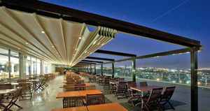 Outdoor Waterdicht Winddicht Hoge Kwaliteit Pvc Stof Met Gemotoriseerde Intrekbare Dak <span class=keywords><strong>Pergola</strong></span> - Product Image 5