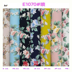 Venta caliente de fábrica tela 100% viscosa rayón Ankara imprime diseños africanos diseño de impresión de color brillante para vestido de Dama - Product Image 3