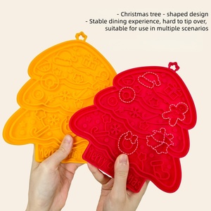 Bols pliables en silicone Licki Licky pour l'alimentation lente, écologiques, imperméables, portables, design sapin de Noël, stockage de nourriture pour chiens d'intérieur - Product Image 2