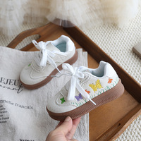 Sepatu Sneakers Anak Perempuan Model Baru 2026 Musim Semi/Gugur, Bernapas, Tali, Sol TPR, Desain Bunga Bordir, Sepatu Modis