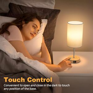 พอร์ตชาร์จ USB C+ โคมไฟตั้งโต๊ะ LED พร้อมโคมไฟผ้าลินิน ตัวโคมไฟเหล็ก ปลั๊กยุโรปสำหรับตกแต่งห้องนอน/ห้องนั่งเล่น - Product Image 5