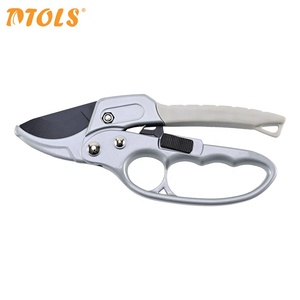 Sécateur à cliquet professionnel en acier SK5 - Ciseaux de jardinage ergonomiques avec poignée antidérapante pour plantes - Product Image 6