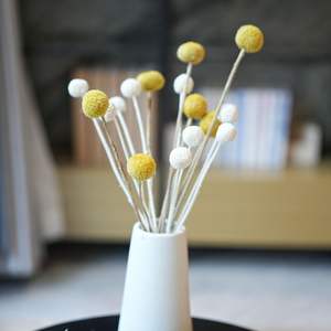 Venta al por mayor de ramo de flores secas de bolas doradas preservadas de eucalipto y plantas de algodón para decoraciones navideñas de oficina - Product Image 6