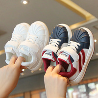 Chaussures de sport printemps-automne pour enfants, baskets décontractées tendance pour garçons et filles avec empeigne en PU et doublure en maille respirante