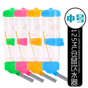 Suministros para mascotas al por mayor, incluyendo bebederos colgantes para mascotas, botellas de agua en varios tamaños para conejos, hámsters y perros. - Product Image 1