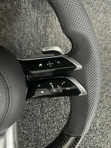 Volant sport en fibre de carbone avec LED pour Mercedes Benz AMG W205 W212 W213 X217 W217 Classe W221 W222 <span class=keywords><strong>S63</strong></span> C300 CLA <span class=keywords><strong>GLE</strong></span> - Product Image 4