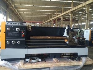 Tornio Manuale Universale per Lavori Pesanti CS6266C con Lunghezza di <span class=keywords><strong>Tornitura</strong></span> 1500mm, Attrezzatura per Officina, Tornio a Banco Distanziato - Product Image 2