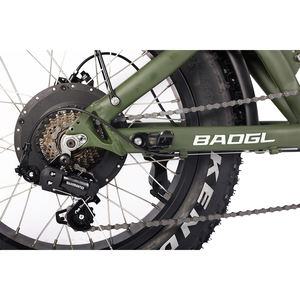 Bicicleta Eléctrica de Montaña de Alta Gama con Batería Integrada y Motor en la Rueda Trasera, Sistema de Frenos de Disco, Neumáticos Anchos - Product Image 2