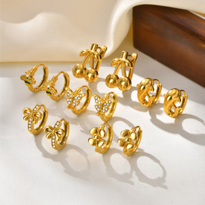 Pendientes de Aro Huggie de Acero Inoxidable con Baño de Oro de 18K, Diseño de Mariposa, Cereza, Abeja, Delfín, Flor y Lazo, para Mujer y Niña, a la Moda, Colección 2026 - Product Image 1